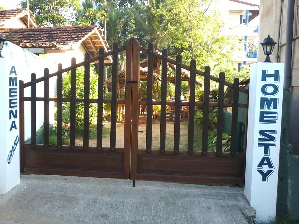 Ameena Homestay Тангалла Экстерьер фото